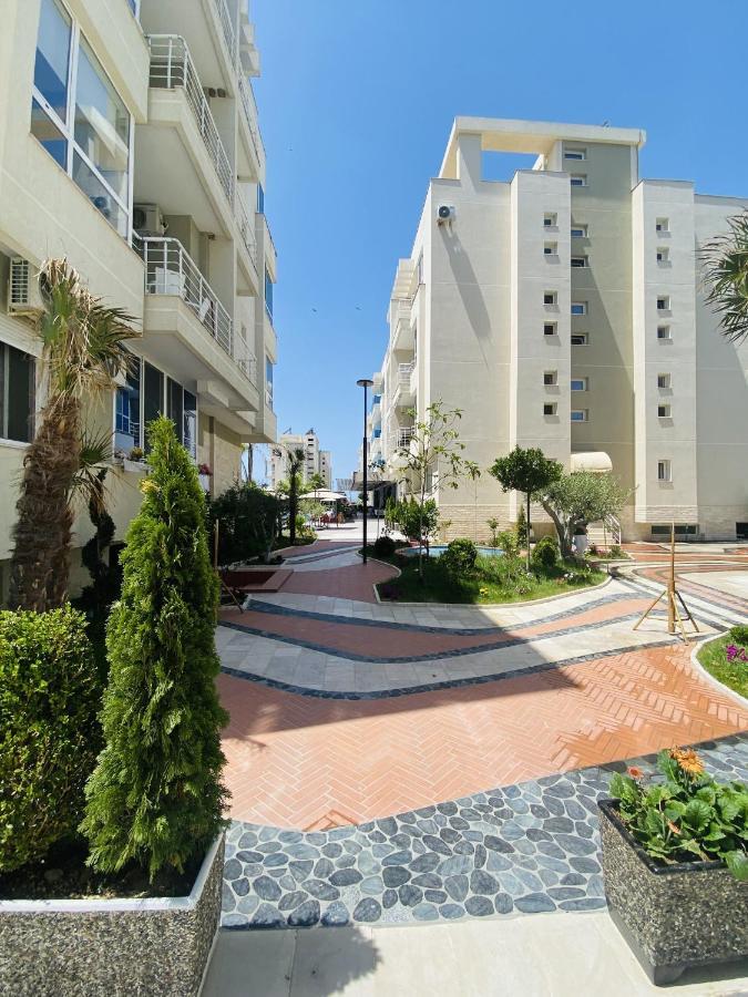 Madernas Bernad Apartment Orikum Exterior foto