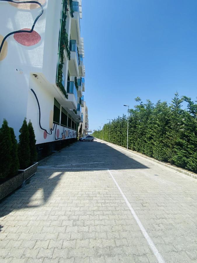 Madernas Bernad Apartment Orikum Exterior foto